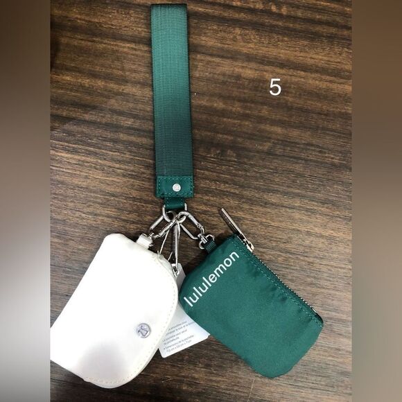 Lululemon Dual Pouch Wristlet Wordmark - Picture 10 of 13